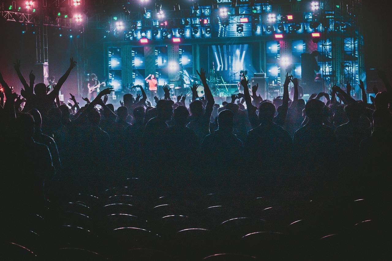 Betting Unlimited: Explore a World of Sports, Live Action, and E-Sports at Sanaibet