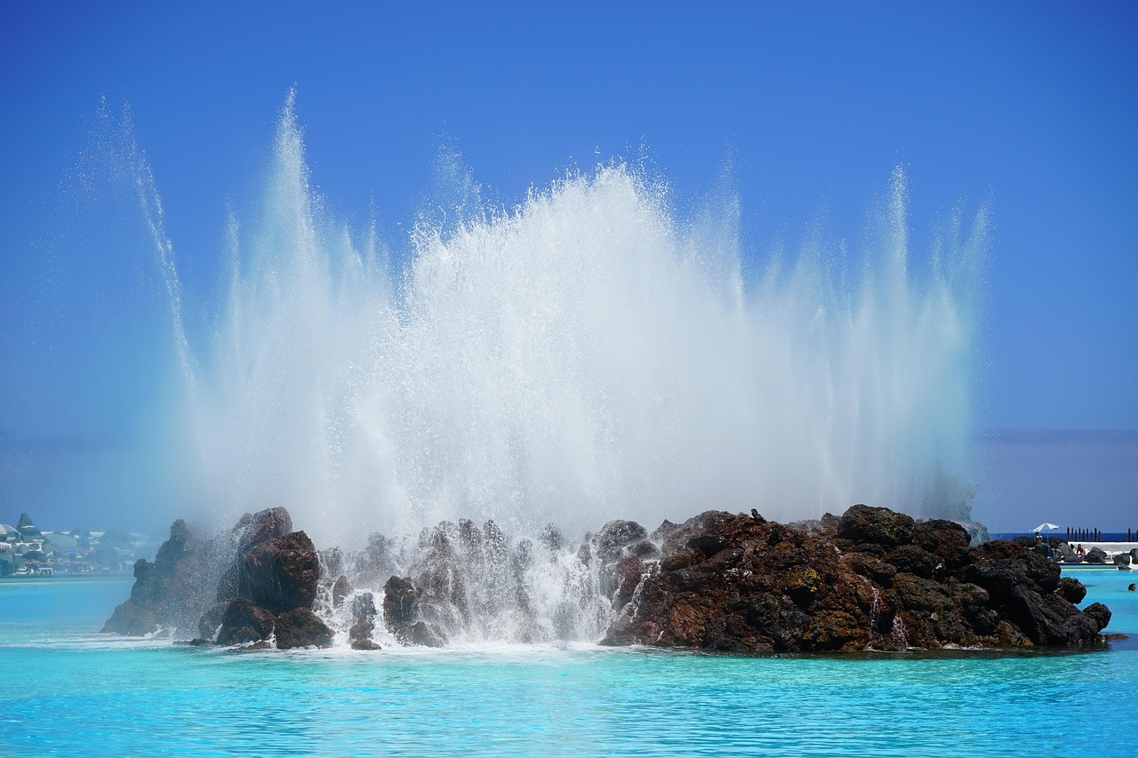 Fountain, swimming pool, rocks — Methods to Use in Apex Trader Funding