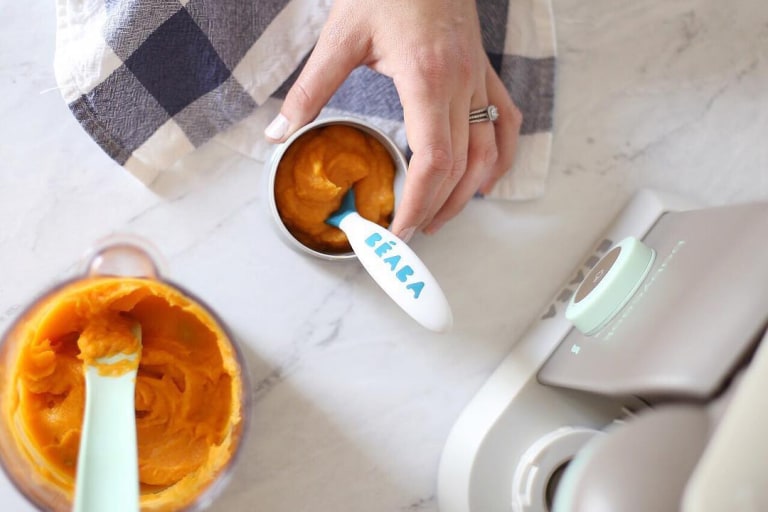 Ready a healthy food for your baby within a few minutes with the help of food makers
